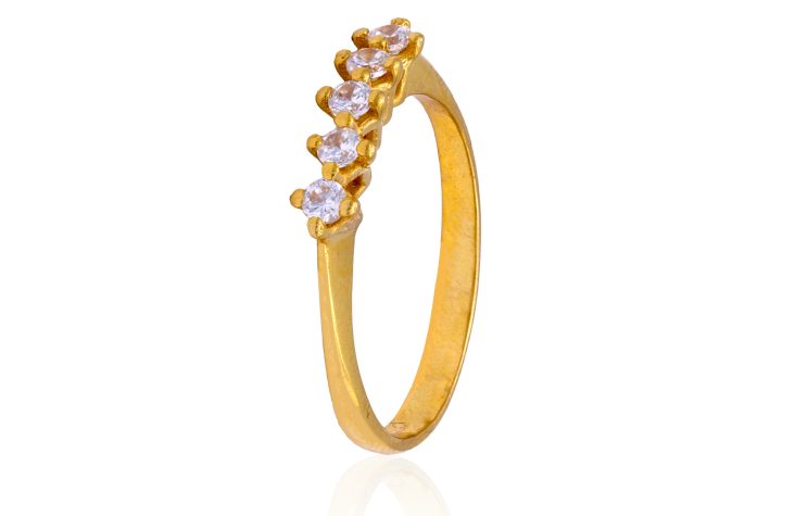 Regal Jewels gold ring with zircons